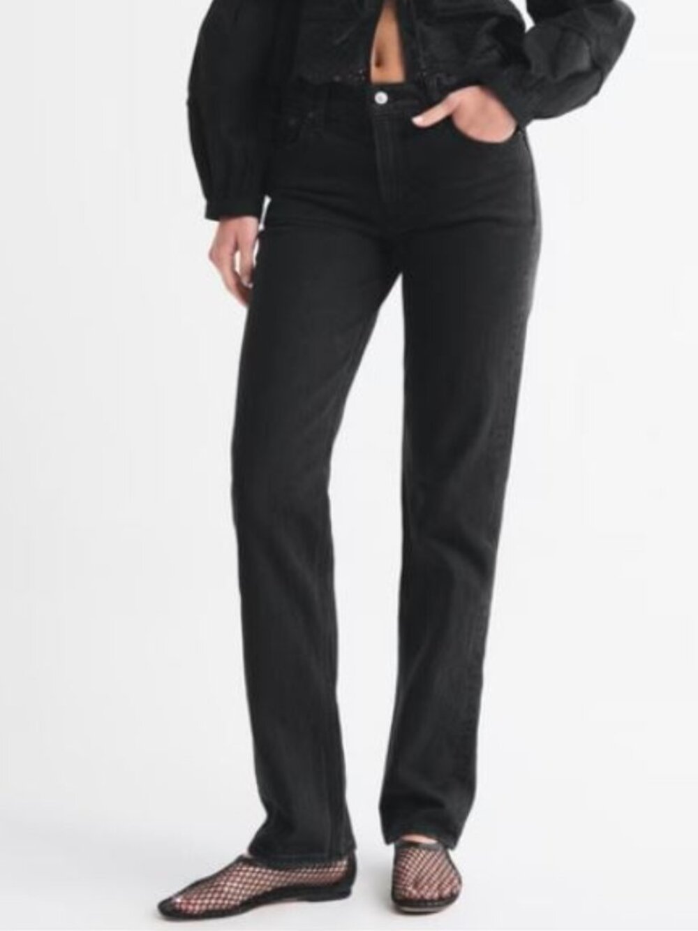 Abercrombie & Fitch Mid Rise 90s Straight Jean Curve Love 26R (black)